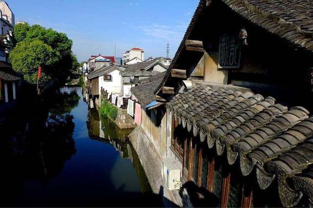 现场！海南地质局原副局长曹瑜 疯狂敛财1009万：车中藏6大箱现金